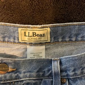 Mens L.L Bean 40x32 classic fit jeans